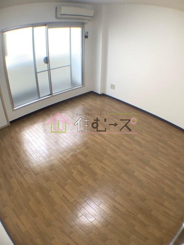 メゾン鳩ヶ瀬 ベッドルーム