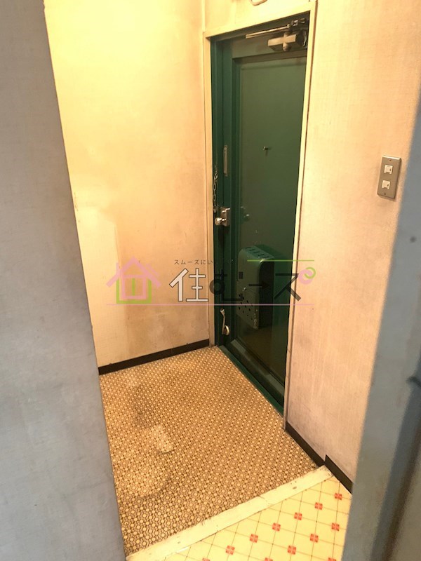 ローズハイツ 玄関