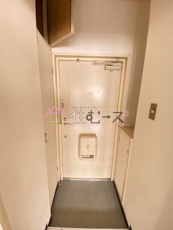 文の里　初音マンション 玄関
