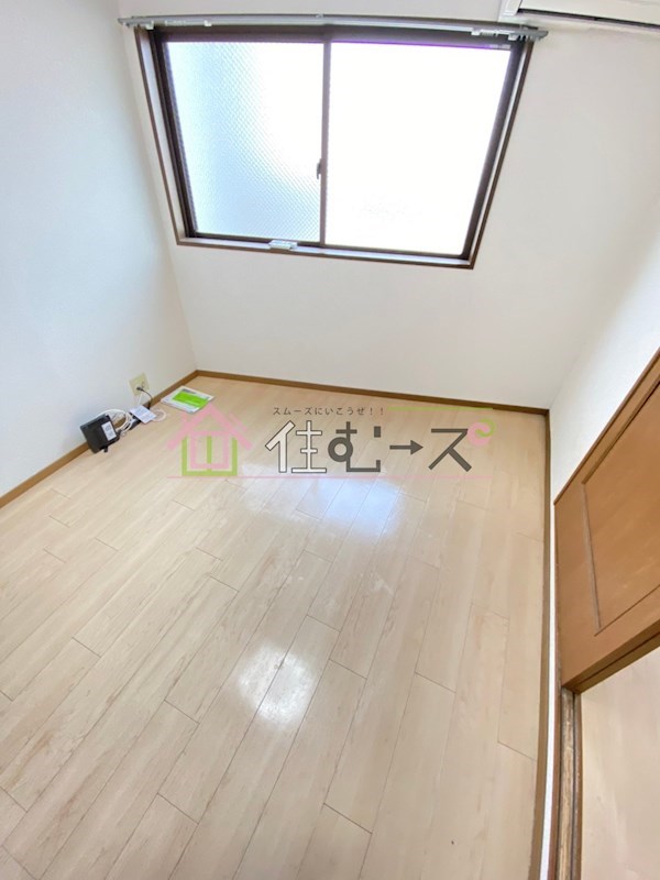 ルーミハイツ塚本 ベッドルーム