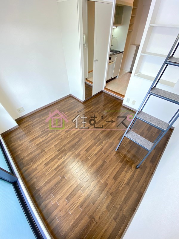 ミフネセントラルベア東三国2号館 リビング