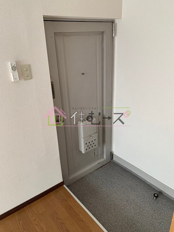 流町マンション 玄関