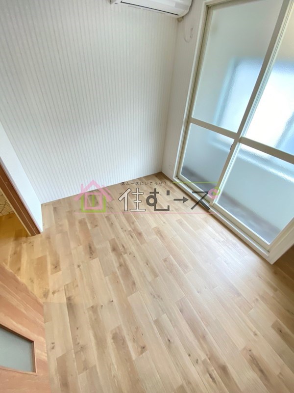 メゾンクレール春日出中 ベッドルーム