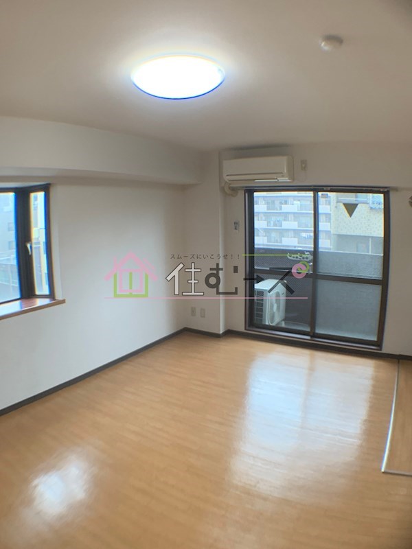 ロイヤルパレス周防町 ベッドルーム