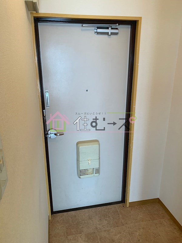 ヒューマンビレッジ 玄関
