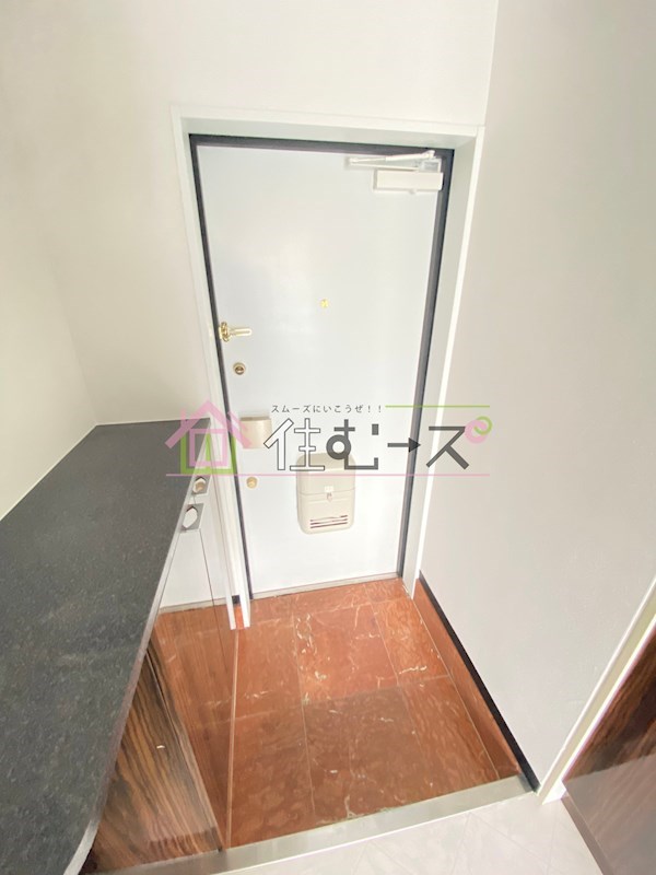 レクシア鶴ヶ丘 玄関