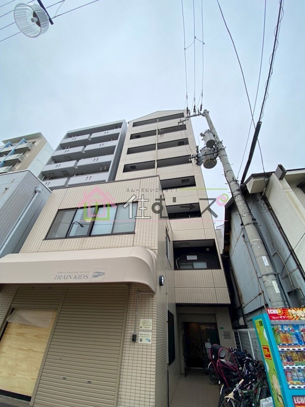 ロイヤルイースト 外観写真