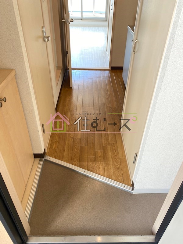 S・Eファースト 玄関