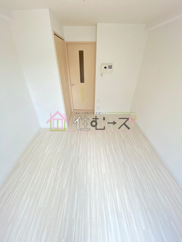 S・Eファースト リビング