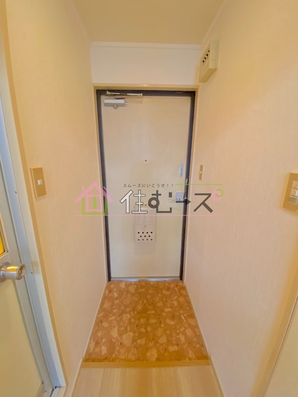 タイホウハイツ敷津2番館 玄関