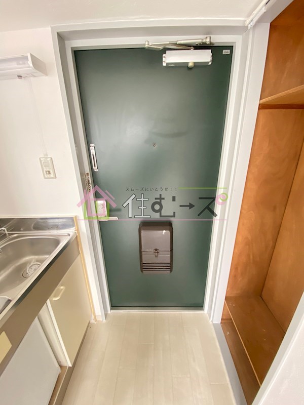 ジオナ本田 玄関