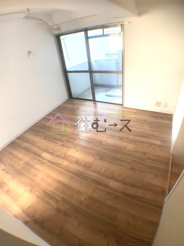 クレイン新大阪 ベッドルーム
