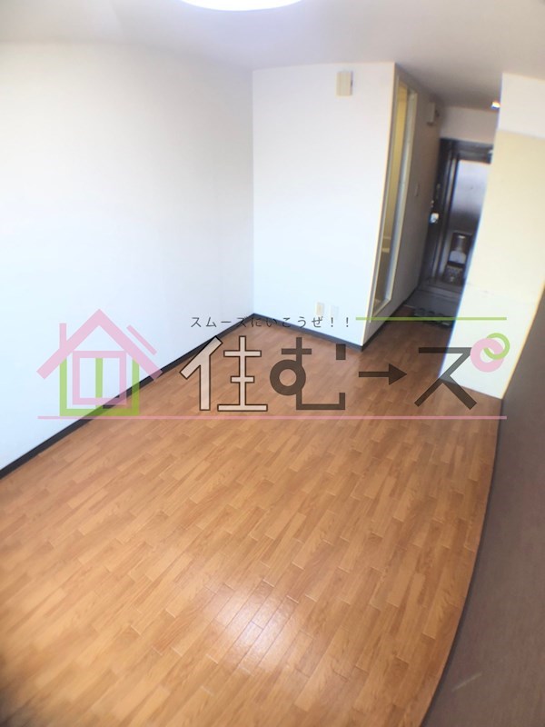 YOUハイム今里 リビング