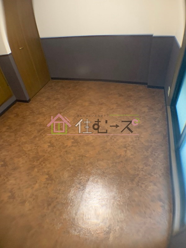 ヴィレッジリバー千日前 リビング