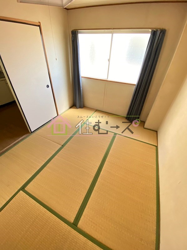 サンシャインE棟 ベッドルーム