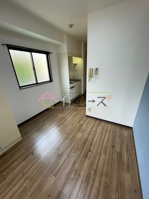 エムロード玉造 リビング