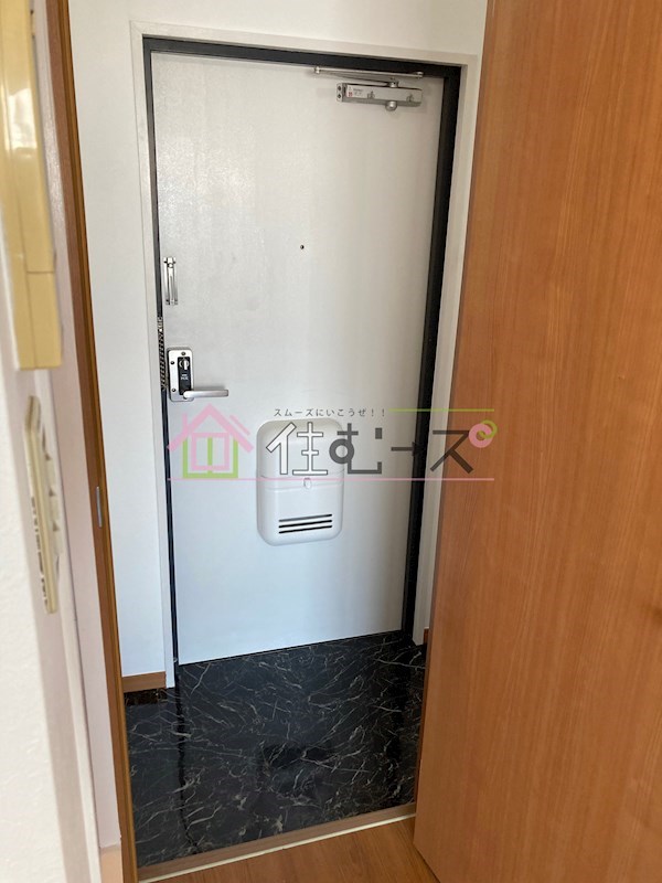 大宝　新深江CTサンコート 玄関