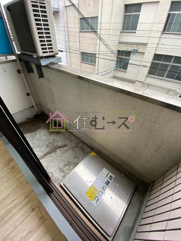 オロヒルズ弁天町 ベランダ