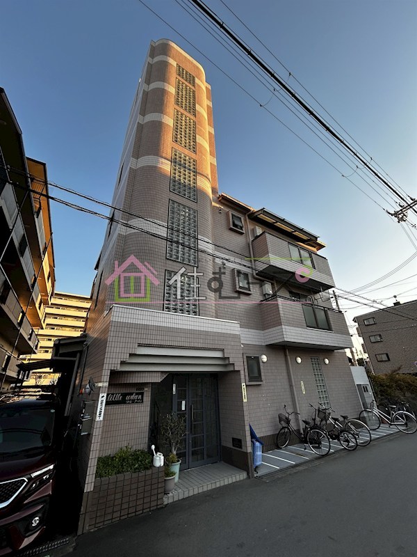 リトルアーバン 外観