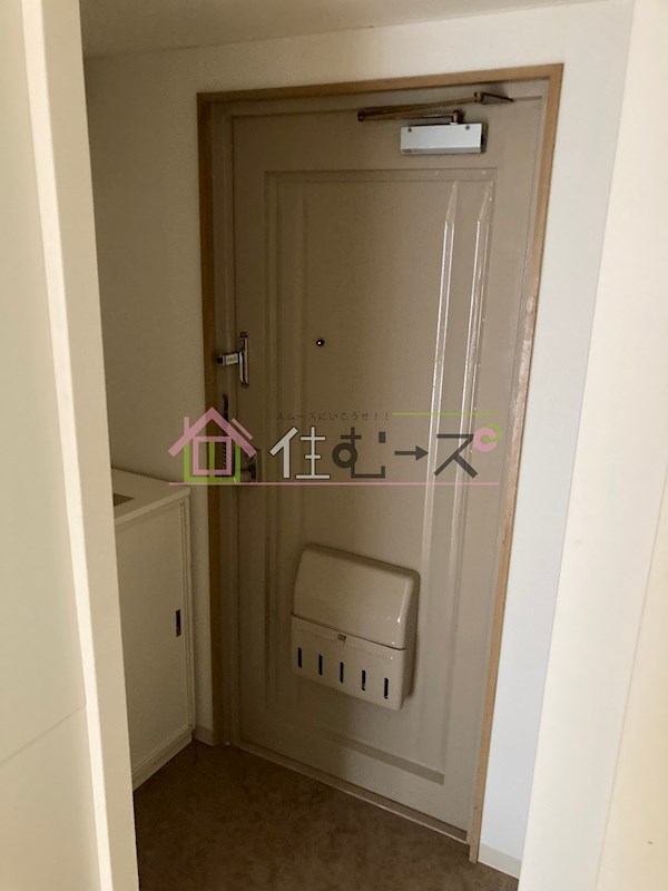 リトルアーバン 玄関