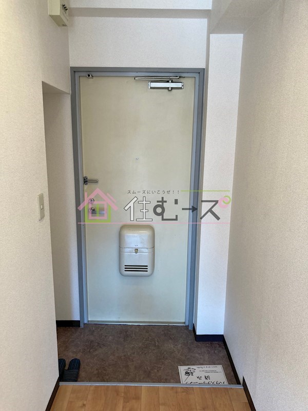 プレアール新北島 玄関