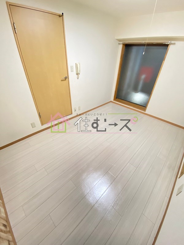 フレアコート北久宝寺 リビング
