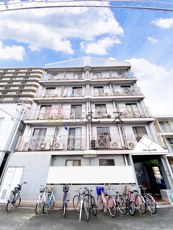 グランビルド平林 外観