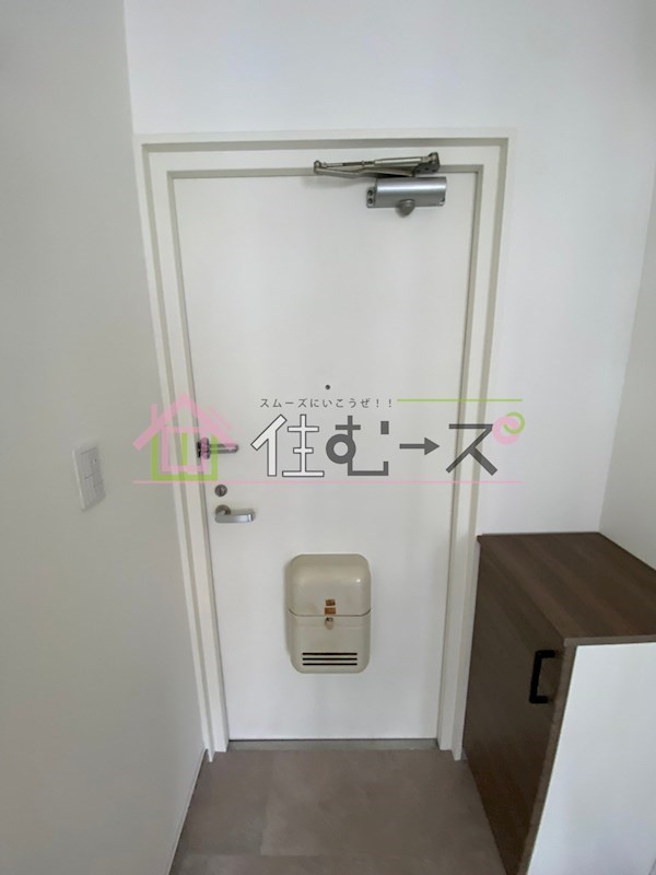 マンションロッヂ 玄関