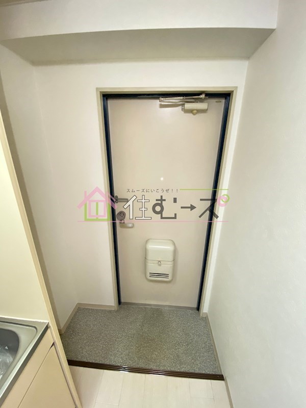 フローラル横堤 玄関