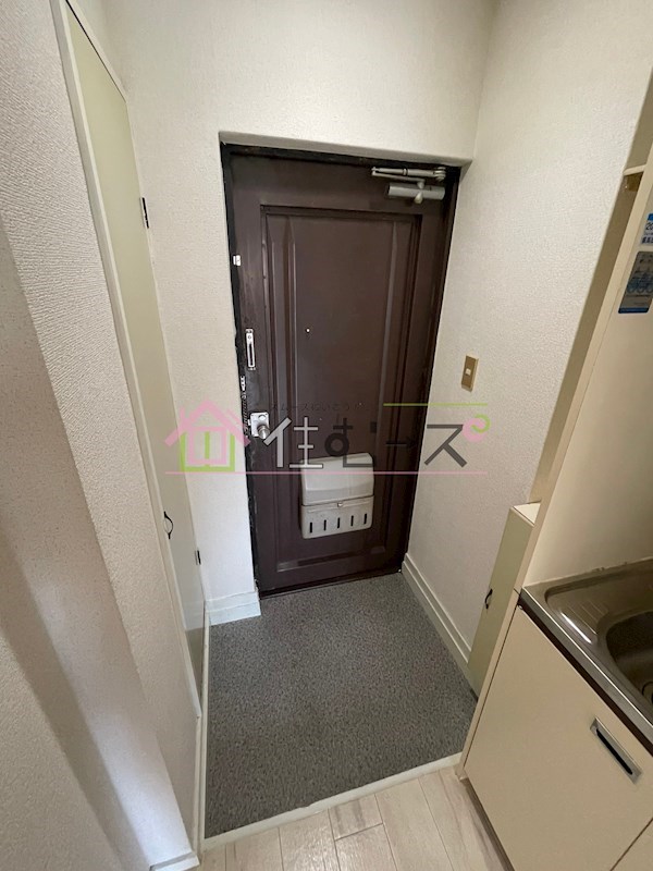 シティハイツ千種 玄関