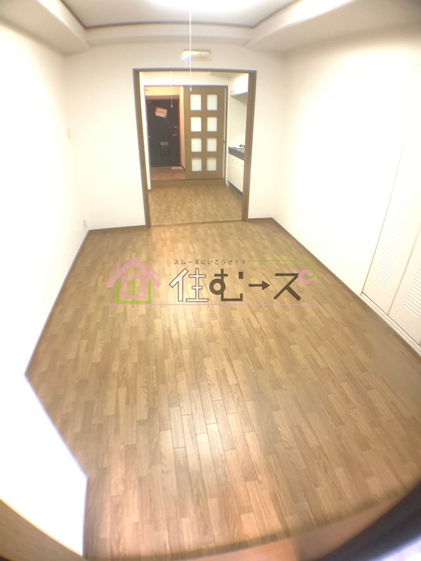 ノルデンハイム東三国 リビング