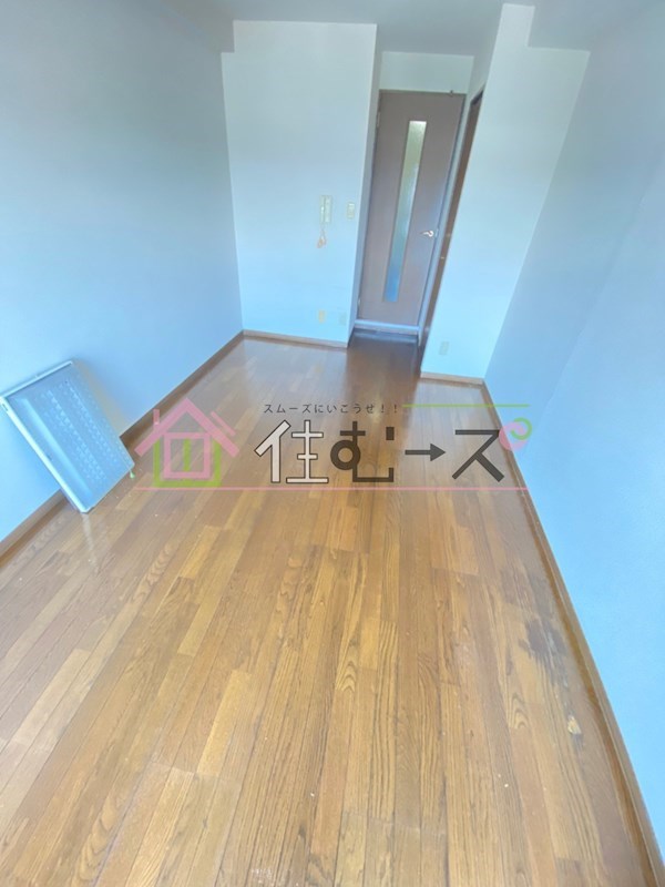 プルメリア玉出 リビング