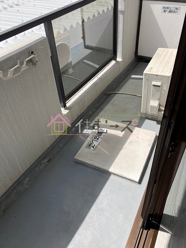 モアメゾンアオイ ベランダ