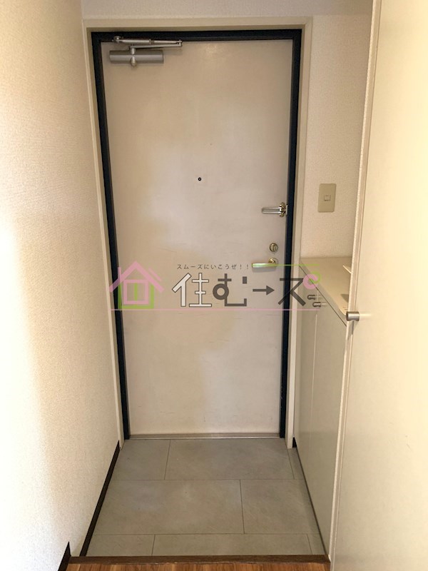 レインボー山崎 玄関