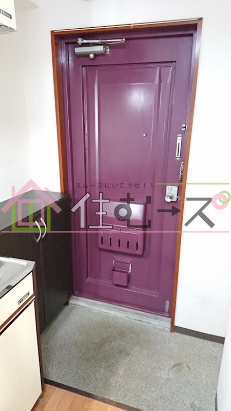 ハイツエルム 玄関