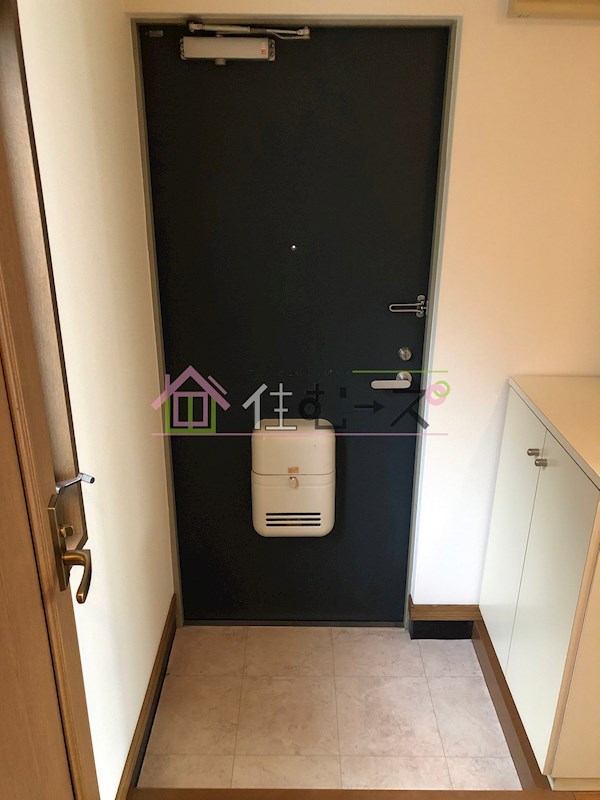 ルーミハイツ塚本 玄関