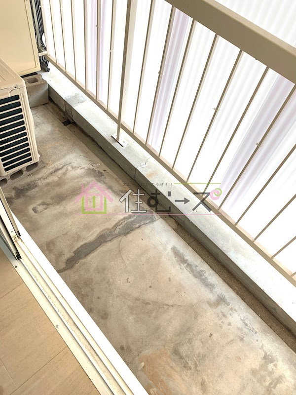 ロイヤルハイツ住吉 ベランダ