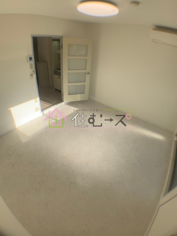 ビロウズコマガワパート1 リビング