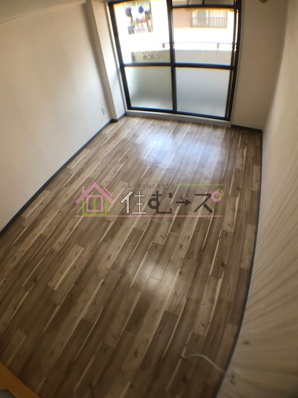 ハイム淡路 ベッドルーム