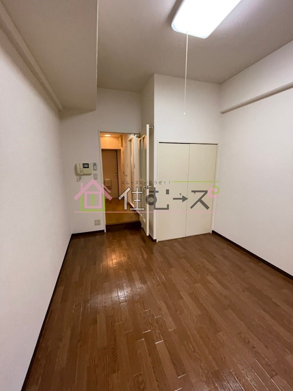 グランディール阪南町Ⅱ番館 リビング