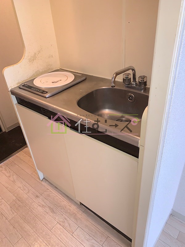 メゾン・ド・シュルヴィー キッチン