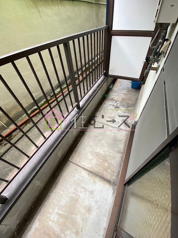 フロンティア放出 ベランダ