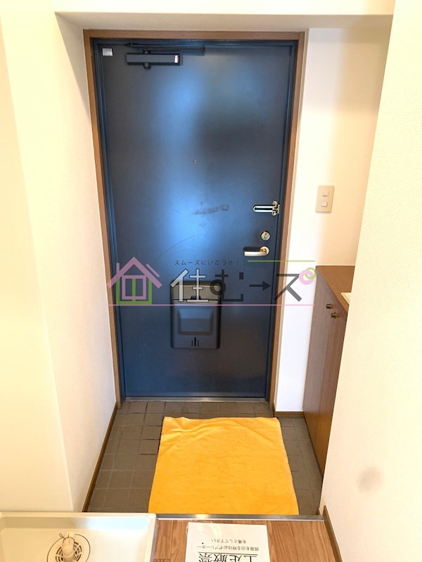 ノルデンハイムリバーサイド天神橋 玄関