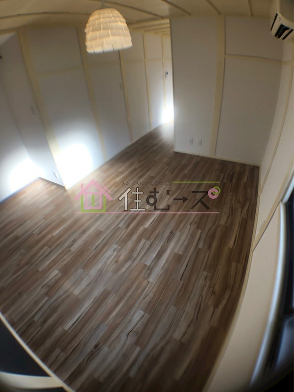 ノワール中島 リビング