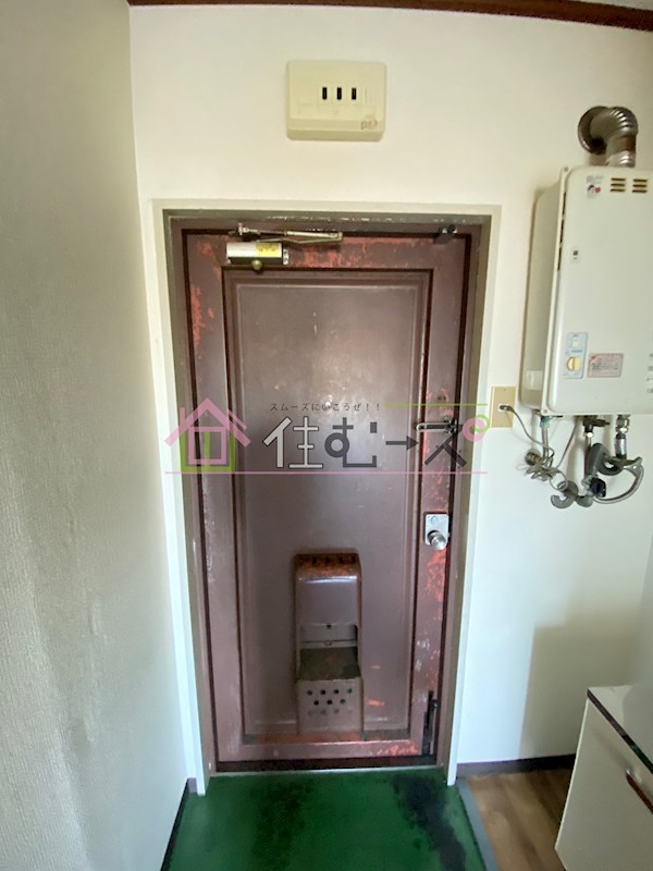 ハイツ正覚寺 玄関