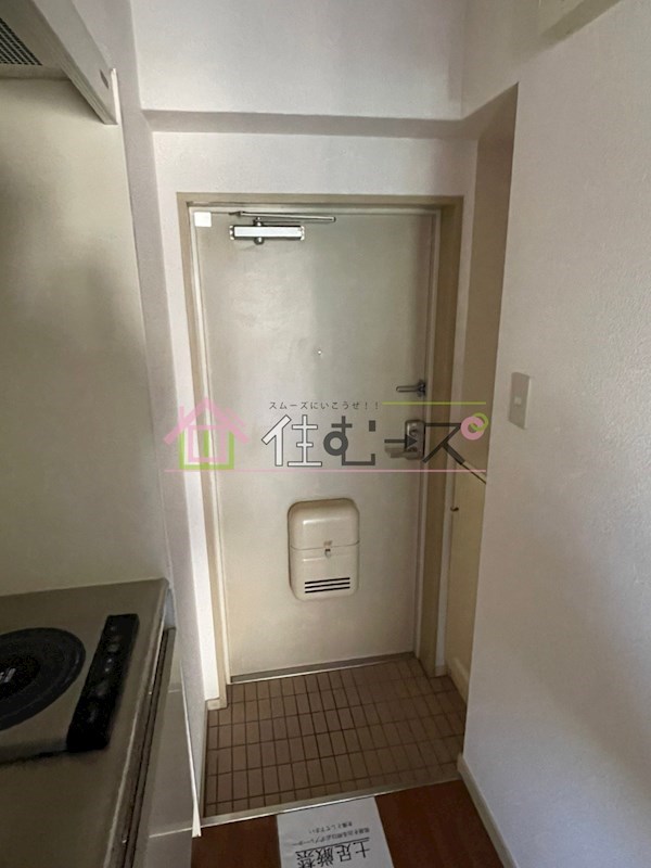 ノルデンハイム豊新 玄関