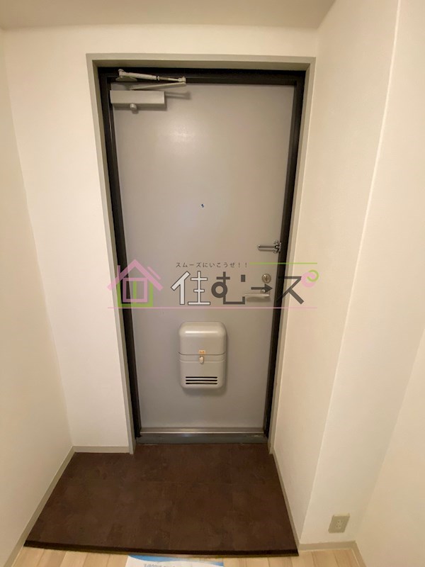 フォレストスクエア西長堀 玄関