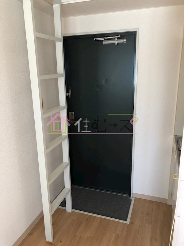 サクセス長居 玄関