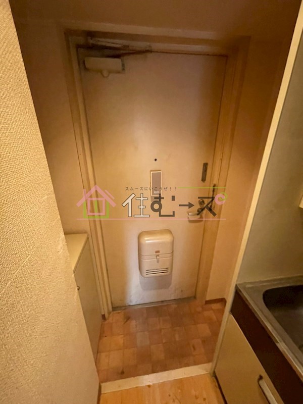 トーエー新深江 玄関