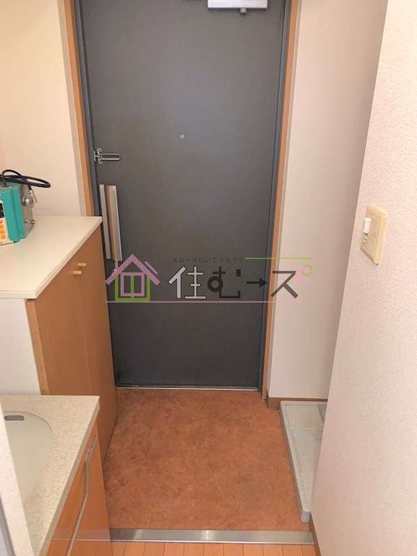 エステムコート大阪・中之島南 玄関